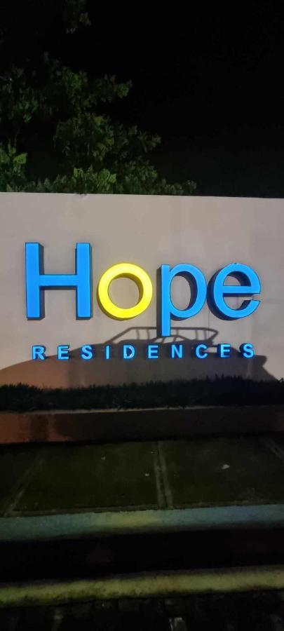 Auberge Condotels At Smdc Hope Residences Trece Martires Exterior photo